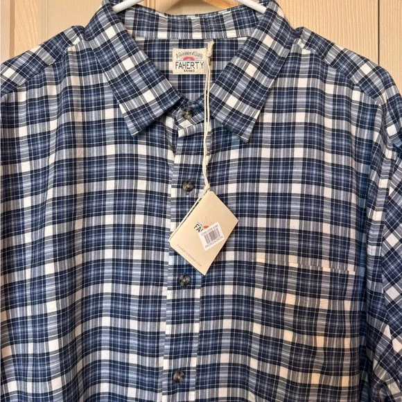 FAHERTY Shirt The Everyday Button Down Long Sleeve Navy Plaid XXL NWT - Picture 2 of 14